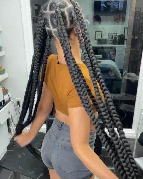 Quick And Easy Hairstyles With Braids, Jayda Wayda Jumbo Braids, Simple Jumbo Braid Styles, Knotless Box Braids Jumbo Long, Super Jumbo Box Braids, Box Braids Hairstyles For Black Women Jumbo, Big Box Braids Parting, 6 Big Braids Hairstyles, Large Braids Natural Hair