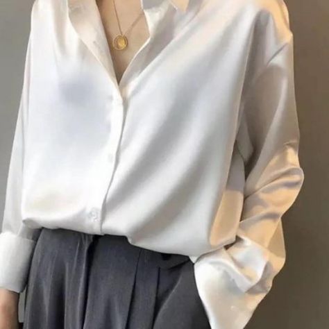 Loose Button Up Shirt Outfits, Loose Button Up Shirt, Women White Top, Drop Shoulder Blouse, White Long Sleeves, Linen Shirt Dress, Satin Blouses, Satin Shirt, Womens Long Sleeve Shirts