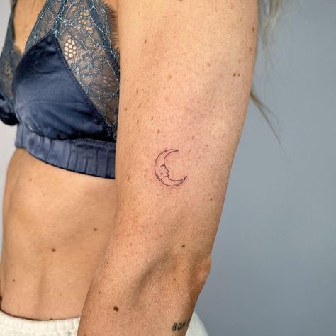 Lil Moon Tattoo, Girly Moon Tattoos, Minimalist Tattoo For Artist, Moon Tattoo Inner Arm, Moon Beam Tattoo, Crescent Moon Tattoo With Face, Delicate Moon Tattoo, Small Moon Tattoo Designs, Aesthetic Moon Tattoo