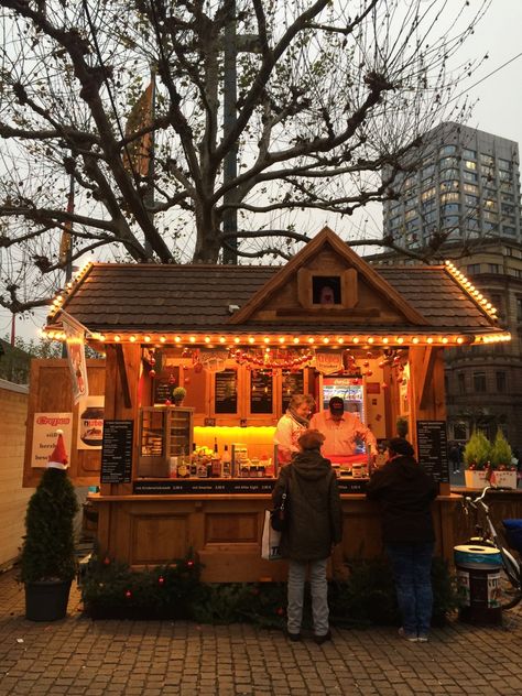 6 Christmas Market Treats You've Probably Never Heard Of German Christmas Market Stall, Christmas Market Stall, Crusty Rolls, Drink Stand, European Christmas, Steamed Dumplings, Market Stands, German Christmas Markets, Cabbage And Bacon