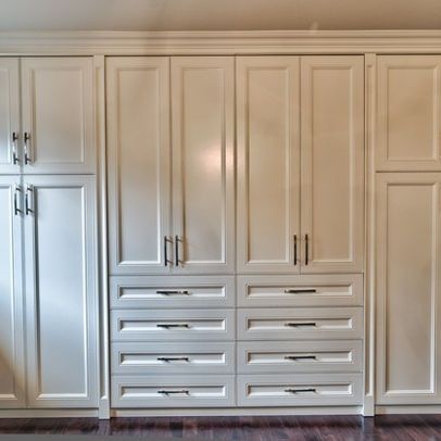 Closet Door Alternative, Placard Design, Bedroom Built Ins, Small Bedroom Remodel, Closet Built Ins, Revere Pewter, Real Estat, Wall Closet, Closet Remodel