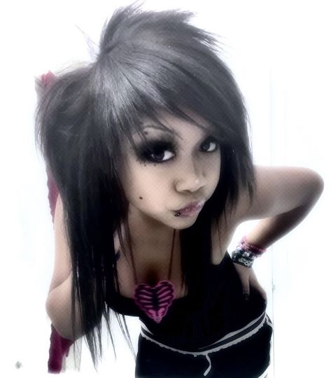 Black Scene Kid, Scene Emo Fashion, Black Scene, Emo People, Emo Princess, Scene Makeup, Scene Aesthetic, Emo Aesthetic, Scene Queens