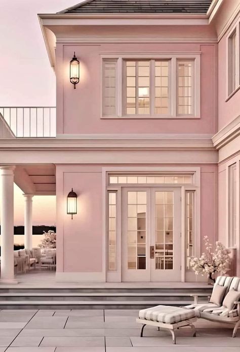 Pink Charleston House, Pink Home Exterior, Pink Villa, Charleston House, Spain House, Dyed Curly Hair, Charleston Homes, Home Exterior, She Sheds