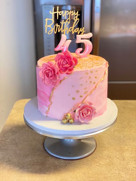 Cake Design For 45th Birthday, 18th Birthday Cake Aesthetic Pink, Shades Of Pink Cake Ideas, Hot Pink Cakes Birthday For Women, 45 Birthday Ideas For Women Cake, 45th Birthday Cake Ideas For Women, 45 Birthday Cake Women, Pink 40th Birthday Cake, 45 Birthday Ideas For Women