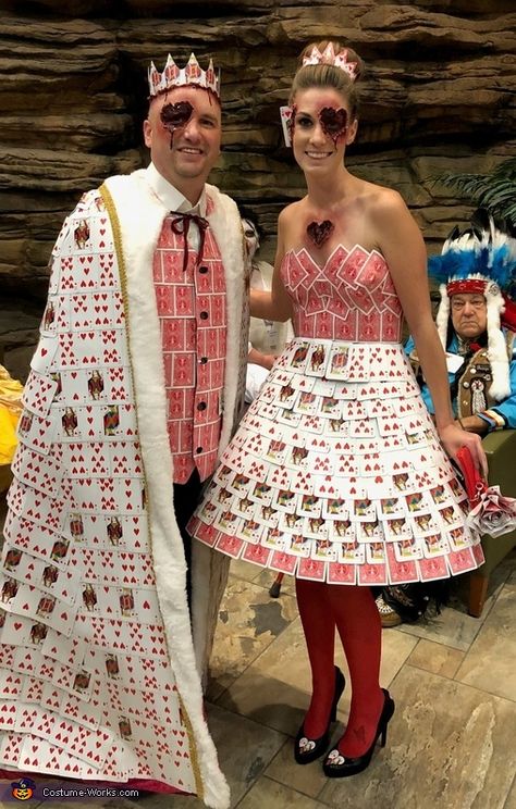 King Of Hearts Costume, King And Queen Costume, Queen Of Hearts Halloween Costume, King And Queen Of Hearts, Anything But Clothes, Queen Of Hearts Halloween, Evil King, Card Costume, Diy Couples Costumes