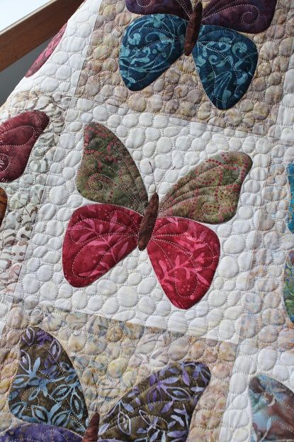 Butterfly Quilt Pattern, Colchas Quilting, Diy Sy, Laundry Basket Quilts, Butterfly Quilt, Tshirt Quilt, Applique Quilting, Animal Quilts, Patchwork Patterns