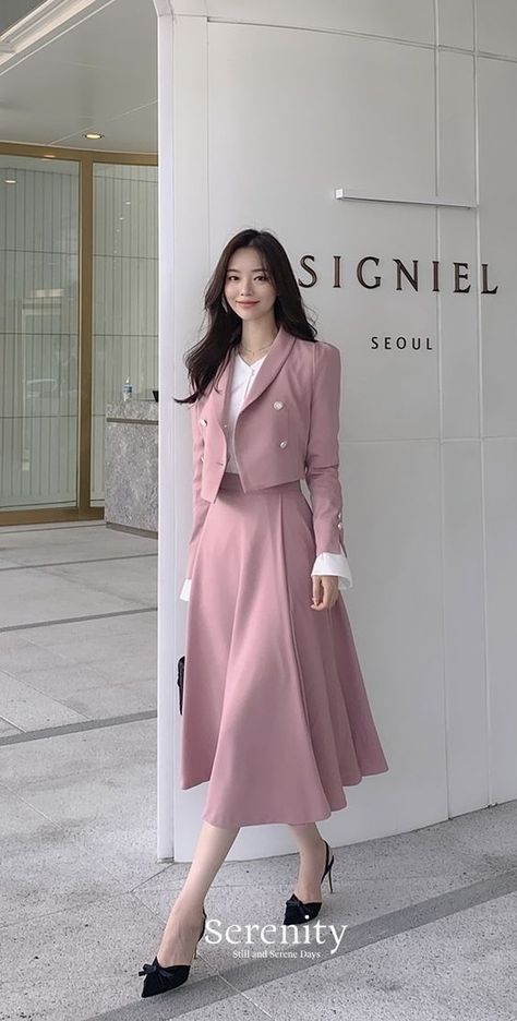 Korean Clothing Aesthetic, Aesthetic Korean Outfits Dress, Fancy Korean Dresses, Korean Dresses Aesthetic, Korean Fashion Dress Classy Women, Korean Business Woman Outfits, Korean Fashion Dress Casual Outfit Women, Elegant Women Classy Dress Outfits, Elegant Korean Outfit