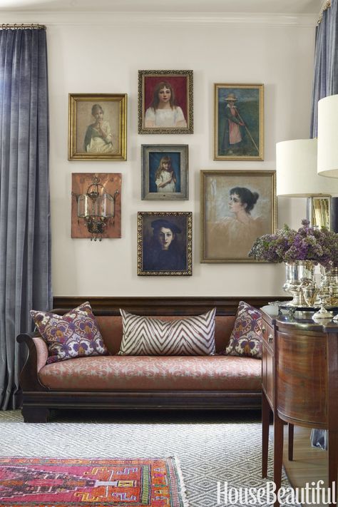 This Traditional Virginia Home Honors Its 18th-Century Roots - An Antique Home Is Restored with Dramatic Hues and Accents Antique Living Room, Historic Renovation, Buying Your First Home, Virginia Homes, Room Goals, A Living Room, Upholstered Sofa, Making Room, Space Design