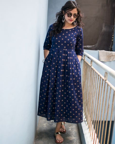 Box Pleated Dress, Frock Models, Kalamkari Dresses, Ikkat Dresses, Floral Frocks, Casual Frocks, Frock Fashion, Ikat Dress, Salwar Designs