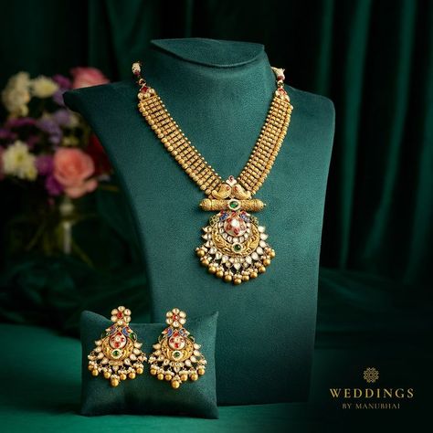 https://pin.it/4BWKxfDme Diamond Jewellery Set, Manubhai Jewellers, Jaipur Travel, Gold Haram, Bridal Necklace Designs, Gold Jewels Design, Earring Styles, Antique Necklaces Design, New Gold Jewellery Designs