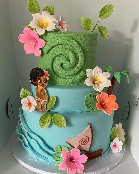 Moana Party Desserts, Moana Cake And Cupcakes, Moana One Year Old Party, Moana Bday Cake, Moana First Birthday Cake, Moana Theme Quinceanera, 2nd Birthday Moana Theme, Moana Themed Birthday Cake, Moana Sweet 16