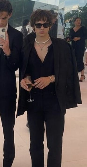 Fancy Men Aesthetic, Gay Guy Prom Outfits, Aesthetic Fancy Outfit Men, Hot Suits For Men Aesthetic, Men Prom Ideas, Guy Outfits Suit, Mens Prom Outfit Aesthetic, Prom Male Outfits Black, Prom Suit Aesthetic Man