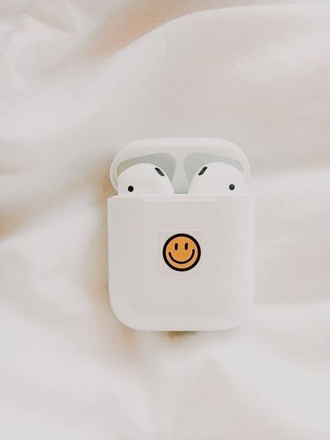 Cute Ipod Cases, Apple Airpods Case, Cute Headphones, Sony Headphones, Earbuds Case, Apple Cases, Ipod Cases, Air Pods, Airpods Case