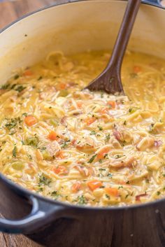 Chicken Cheese Soup, Soup Bacon, Milk Chicken, Ranch Mix, Kid Friendly Dinner, Soup And Stew, Bacon Cheddar, Chicken Noodle Soup, Cheese Soup