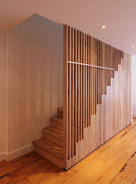 Bedford-Stuyvesant Duplex | Adam Alter | Archinect تحت الدرج, Modern Railing, Timber Stair, Contemporary Stairs, Wood Railing, Stairway Design, Stairs Design Modern, Stair Case, Lan Can