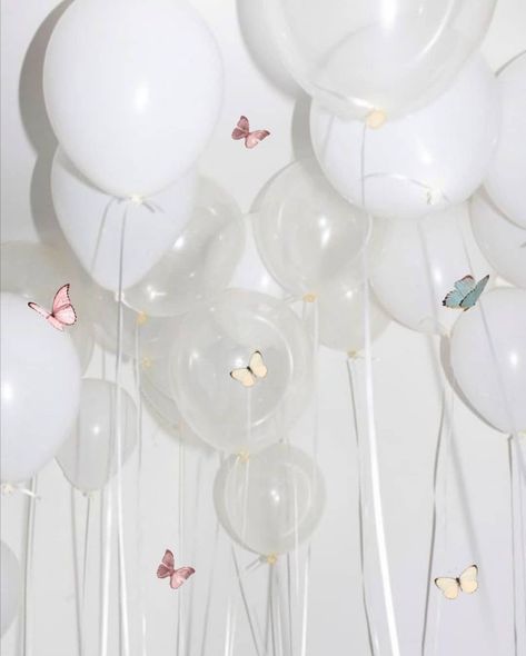 White Balloons Aesthetic, Balon Aesthetic, Ballon Aesthetic, Cake 2023, Cake Balloon, Birthday Quotes For Me, Iphone Themes, Ideas Cumpleaños, Happy Birthday Wallpaper