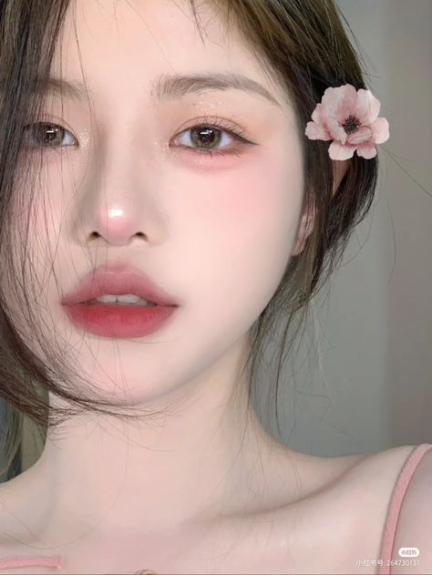 Makeup Ala Korea, Makeup Asia, Makeup Ulzzang, Korean Makeup Look, Korea Makeup, Soft Makeup Looks, Doll Eye Makeup, Korean Eye Makeup, Ulzzang Makeup