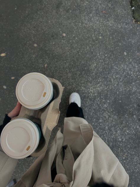 Morning Commute Aesthetic, Ruth Core, Coffee Run Aesthetic, Coffee In Morning, Morning Selfcare, Cappuccino Aesthetic, Coffee Run, Aesthetic Life, Aesthetic Boy