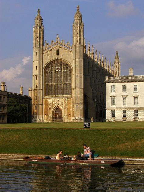 Kings College, Cambridge, England Kings College Aesthetic, Cambridge Study Aesthetic, Cambridge University Outfit, Kings College Cambridge, Cambridge Motivation, Cambridge University Aesthetic, Cambridge Architecture, Kings College London, Cambridge Student