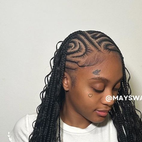 𝗠𝗔𝗬𝗦𝗪𝗔𝗬𝗨𝗞 🇬🇧 on Instagram: "Back in time just for summer ☀️ @mayswayuk   A lot of people steal my work so I’m having to watermark pictures from now on. Right across yall faces, so they can’t cover it 🙂  Book these under ‘standard Fulani braids + freestyle + boho + mid thigh’ 🎀  Based in west London. Southall. Dm for Enquires / bookings. Link with updated prices etc will be back up soon💓  #fulani #fulanibraids #fulanibraidsnstyles #fulanibraidsatl #fulanibraidslondon #fulanibraidsmiami #stitchbraids #stitchbraidsatlanta #stitchbraidsatl #stitchbraidschicago #stitchbraidsnyc #stitchbraidsmiami #stitchbraidshouston #stitchbraidslondon #braidideas #braidstyles #mayswayuk" Alicia Keys Braids Fulani, Fulani Alicia Keys Braids, Freestyle Lemonade Fulani Braids, Side Part Stitch Braids, Fulani Patterns, Hairstyle Prices, Id Picture Hairstyles, Alicia Keys Fulani Braids, Fulani Braids Black Women