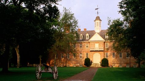 Virginia: Williamsburg William & Mary, Tourism Development, Williamsburg Virginia, William And Mary, Eureka Springs, College Town, Colonial Williamsburg, Historic Preservation, Coastal Landscape