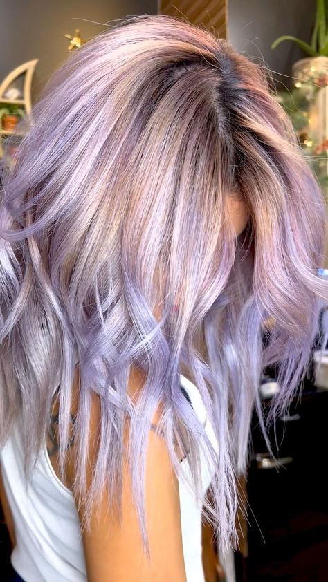 Light Purple Hair, Lilac Hair, Lavender Hair, Pretty Hair Color, Hair Color And Cut, Pastel Hair, Hair Dye Colors, Summer Hair Color, Hair Inspiration Color