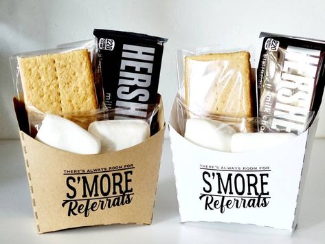 Personalized Smores boxes or bag toppers! Perfect for your employee or customer appreciation gifts! The boxes are large enough to fit all the Smores ingredients! Your name/company or fave saying can be printed on the back. Black color is chalkboard style.Make it a complete set with our cupcake toppers, water bottle labels, cake topper, banner, wine labels, etc.... WORDING OPTIONS- we need SMORE employees, we need SMORE clients like you, we need SMORE partners like you...ANYTHING YOU WANT CAN BE Marketing Ideas Gifts Referrals, Business Marketing Gifts, Real Estate Marketing Gifts, Marketing Gifts, Customer Appreciation Gifts, Chocolate Bars Gift, Client Appreciation Gifts, Branding Company, Marketing Gift