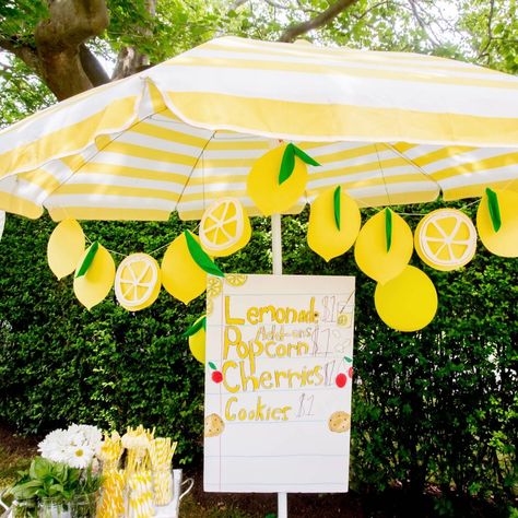 Lovely Lemonade Stand | Darcy Miller Designs Lemon Themed Birthday Party, Lemon Party Theme, Lemonade Stand Printables, Kids Lemonade Stands, Lemonade Stand Sign, Lemonade Stand Party, Lemon Themed Party, Diy Lemonade Stand, Kids Lemonade