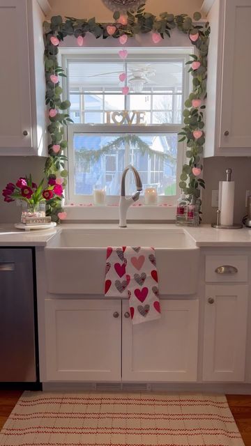 Kitchen Window Decor, Heart String Lights, Vday Decor, Diy Valentine's Day Decorations, Kitchen Cabinets Decor, Diy Valentines Decorations, My Funny Valentine, Cabinet Decor, Fireplace Decor