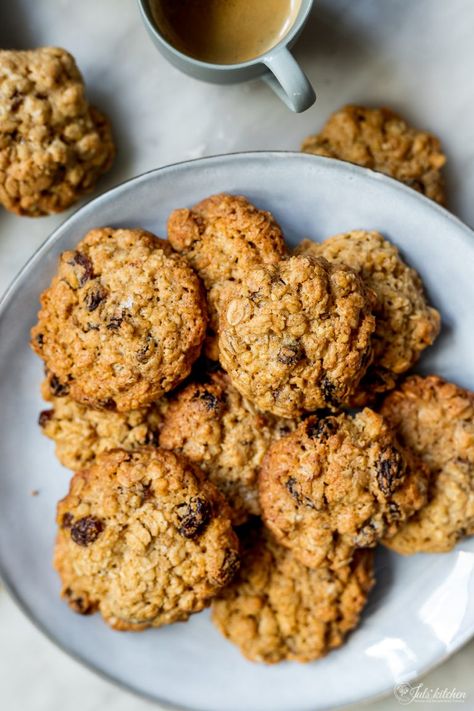 Oat and raisin cookies Oat Raisin Cookies Healthy, Raisins Cookies Recipe, Sprouted Rolled Oats Cookies, Oat Cookies Aesthetic, Rolled Oat Cookies, Oat Raisin Cookies, Rolled Oats Cookies, Oat Cookies Healthy, Raisen Cookies