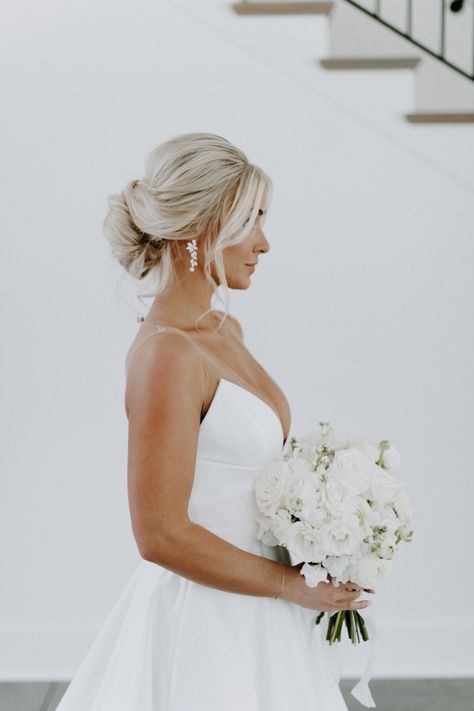 Wedding Day Ponytail With Veil, Wedding Updo Strapless Dress, Bridal Updo With Strapless Dress, Blonde Bridal Updo With Veil, Up Do Wedding Hairstyles With Veil, Bridal Hair No Veil, Wedding Hair For Strapless Gown, Bridal Hair For Strapless Dress With Veil, Bride Hairstyles For Strapless Dress