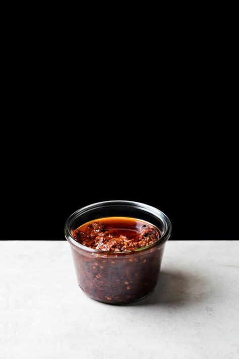 Rose Harissa Recipe, Fermented Condiments, Homemade Harissa, Harissa Recipe, Rose Harissa, Harissa Recipes, Ottolenghi Recipes, Harissa Paste, Yotam Ottolenghi