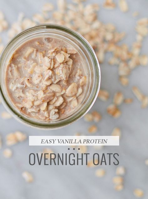 Easy Vanilla Protein Overnight Oats | Fresh Mommy Blog Alternative: Put in microwave for 2 mins and let it cook in the fridge after mixing the ingredients. Vanilla Protein Overnight Oats, Overnight Oats Vanilla, Overnight Oats Protein Powder, Vanilla Overnight Oats, Overnight Oats With Yogurt, Oats Overnight, Protein Overnight Oats, Easy Overnight Oats, Oat Recipes Healthy