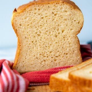 Back Loopy Whisk, Gluten Free Bread Recipe, Glutenfri Baking, Homemade Sandwich Bread, Gluten Free Sandwich Bread, Best Gluten Free Bread, Gluten Free Sandwiches, Homemade Sandwich, Soy Free Vegan