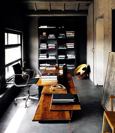 Black walls contrasted with good lighting in your men's office with exposed cement ceilings and floors make for sophisticated and elegant design for the bold man. | 10 Man Cave Ideas For Real Men https://diyprojects.com/man-cave-ideas-for-real-men/ Small Home Office Ideas For Men, Dark Home Office, Masculine Home Offices, Mens Home Office, Men Home Office, Masculine Home Office, Home Office For Man, Masculine Interior, Black Leather Chair