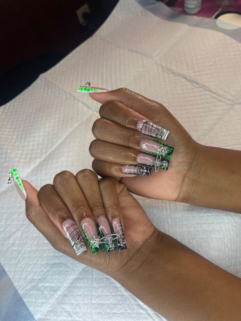 Bad And Boujee Nails Green, Green Black And White Nail Designs, Slime Green Nail Designs, Green And Red Nails Acrylic, Green White And Black Nails, White And Forest Green Nails, Different Color Green Nails, White And Green Acrylic Nails, Green And White Nails Acrylic