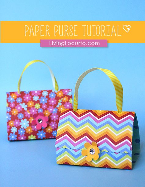 Purse Party Favors - Paper Craft Tutorial | Living Locurto - Free Party Printables, Crafts & Recipes Diy Paper Purses, Paper Purses, Easy Party Favor, Paper Purse, Purse Crafts, Purse Tutorial, Paper Craft Tutorials, Envelope Punch Board, Birthday Party Activities