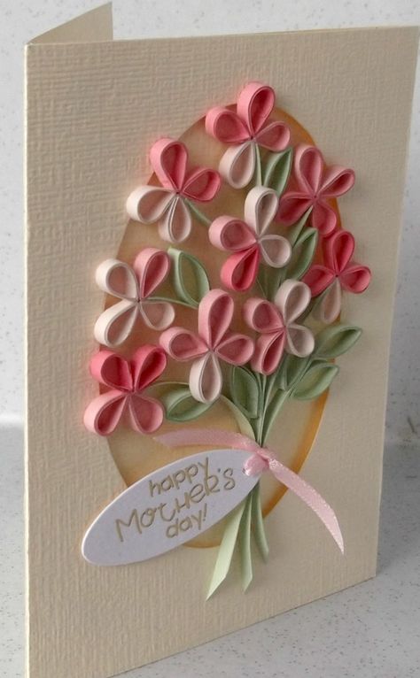 Paper Daisy Cards: Quilled mother's day card Mother's Day Cards Handmade Simple, Mothers Day Cards Handmade, Quilling Birthday Cards, Paper Quilling Cards, Paper Daisy, Paper Quilling Patterns, Daisy Cards, Quilled Creations, Quilling Craft