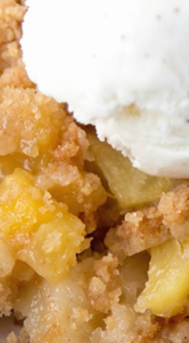 Pineapple Cobbler Dessert Recipes Fruit, Pineapple Cobbler, Recipes Fruit, Pineapple Desserts, Pineapple Recipes, Cobbler Recipe, Cobbler Recipes, Monkey Bread, Recipes Dessert