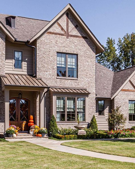 ✨ Dreaming of a home that's both inviting and full of character? ✨ Frasier Canyon brick blends cool earth tones with rich texture and variation to create a STUNNING exterior and exudes personality to match. 🧡  Check out this beautiful project by our friends over at General Shale! We love seeing our products bring dream homes to life. Houses With Stone Accents, Cool Earth Tones, Brick Companies, Brick Houses, Boost Curb Appeal, Paver Stones, Exterior Inspiration, Brick Exterior, Stone Gallery