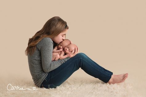 Twins with older sibling pose, Metro Detroit newborn photographer Older Sibling And Newborn Photography, Newborn Older Sibling Pictures, Older Sibling Pictures, Older Sibling Poses, Newborn Sibling Pictures, Twin Poses, Twins Boys, Newborn Christmas Photos, Twin Newborn