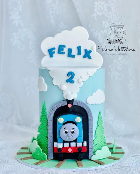 Thomas The Tank Engine Cake #birthdqaycakes #cupcakes #buttercreamcakes #fondantcakes #customcakes #handmadetopper #cakedecor #cakedesign #sydneycake #sydneycakes #vaanskitchen #spongecake #thomasthetankenginecakes #thomasthetankenginecakes Thomas Tank Engine Cake, Thomas The Tank Engine Cake, Fish Quilt Pattern, Tank Cake, Thomas Cakes, Fish Quilt, Thomas The Tank, Thomas The Tank Engine, Home Baking