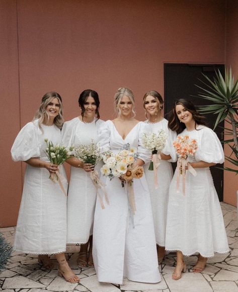 All posts • Instagram Flower Variety, Bridesmaids Bouquet, Flowers Delivered, Single Flower, Bridesmaid Bouquet, Brisbane, Florist, Bouquets, Wedding Flowers