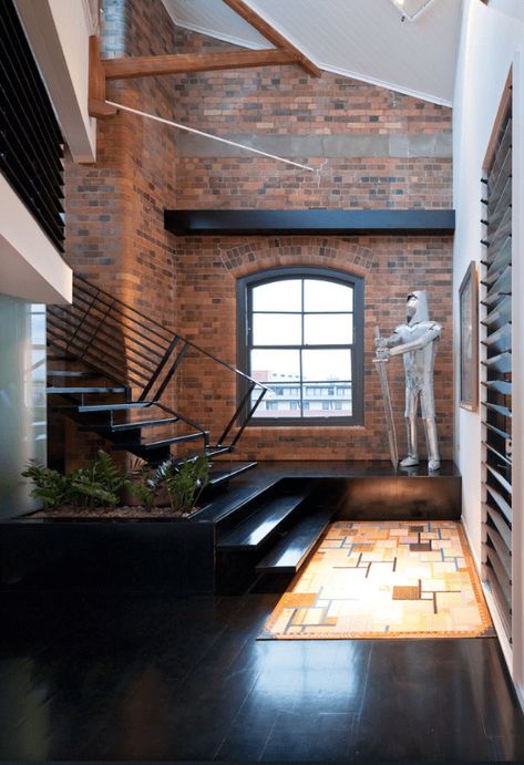 Black Metal And Face Brick: A Match Made In Heaven Mezzanine Floor Ideas, Mezzanine Floor Design, Industrial Staircase, Dark Wood Bedroom Furniture, All White Room, Dark Trim, Brick Interior, Interior Staircase, Bedside Wall Lights