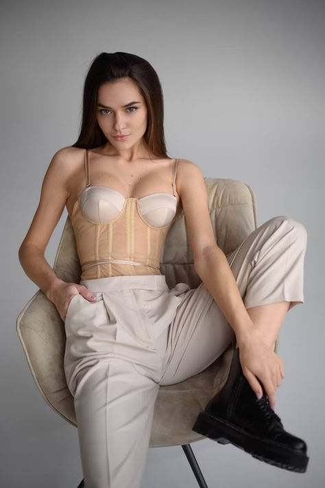 Embrace your curves with confidence in our sexy bustiers crop top. This Beige Mesh Corset, featuring removable straps and transparent tight-lacing, is designed for the ultimate waist training experience. Flaunt your style with this plus-size gem. ✨ #MeshCorset #BustierFashion #WaistTraining #CurvyStyle #GlamourUnleashed Modern Corset, Wedding Corset, Corset Looks, Corset Styles, Bridal Corset, Corset Outfit, Mesh Corset, Corset Fashion, Lace Tights