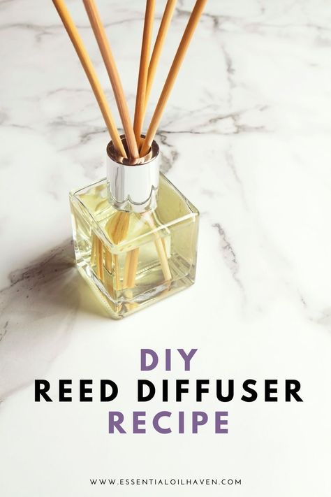 Reed Diffuser Recipe, Fragrance Oil Recipes, Fragrance Packaging Design, Air Freshener Recipes, Homemade Reed Diffuser, Essential Oil Reed Diffuser, Homemade Air Freshener, Diy Fragrance, Fragrance Lab