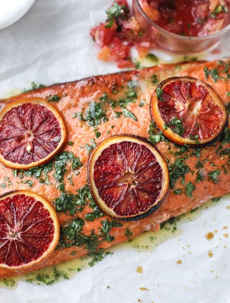 Winter Citrus Butter Salmon. - How Sweet Eats Citrus Butter, Week Of Healthy Meals, Blood Orange Recipes, Lent Recipes, Butter Salmon, Herb Butter, Orange Recipes, How Sweet Eats, Seafood Dishes