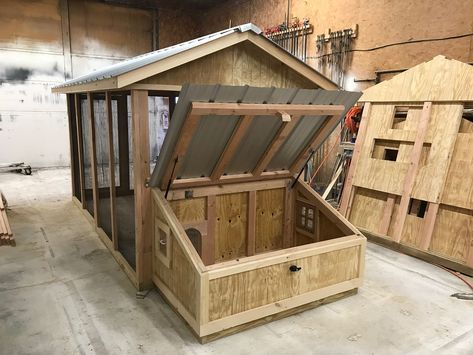 Duck Coops | Carolina Coops Duck House Ideas Diy, Easy Diy Duck House, Easy Duck Coop, Duck Coop Ideas Diy, Diy Duck Coop, Duck Coop Plans, Duck House Ideas, Duck Raising, Duck Coop Ideas