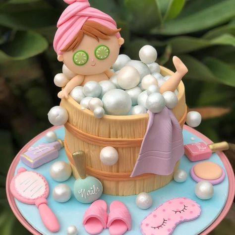 Spa Birthday Cake, Spa Cake, Kids Spa Party, Fondant Cake Designs, Kids Spa, Girly Cakes, Birthday Wishes Flowers, Sweet Tables, Spa Birthday Parties