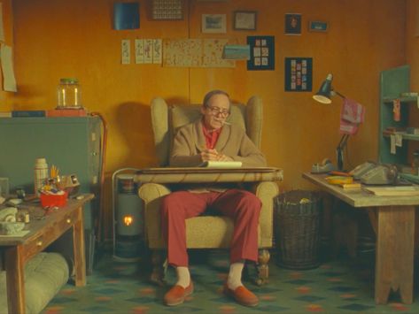 poison, 2023 Wes Anderson Room, Wes Anderson Characters, Wes Anderson Aesthetic, Mom Series, Wes Anderson Style, Wes Anderson Movies, Wes Anderson Films, Ralph Fiennes, Film Inspiration